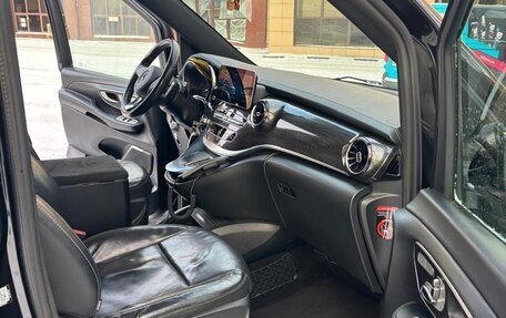 Mercedes-Benz V-Класс, 2020 год, 16 000 000 рублей, 35 фотография