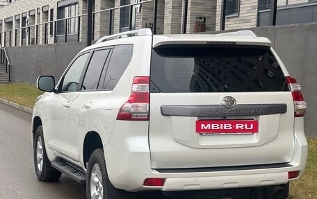 Toyota Land Cruiser Prado 150 рестайлинг 2, 2015 год, 4 499 000 рублей, 8 фотография