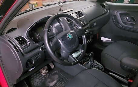 Skoda Fabia II, 2010 год, 930 000 рублей, 11 фотография