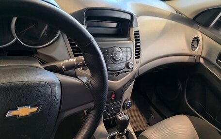 Chevrolet Cruze II, 2012 год, 670 000 рублей, 12 фотография