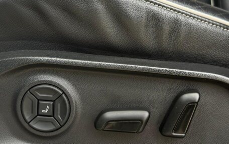 Volkswagen Touareg III, 2018 год, 3 890 000 рублей, 9 фотография