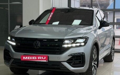 Volkswagen Touareg III, 2018 год, 3 890 000 рублей, 3 фотография