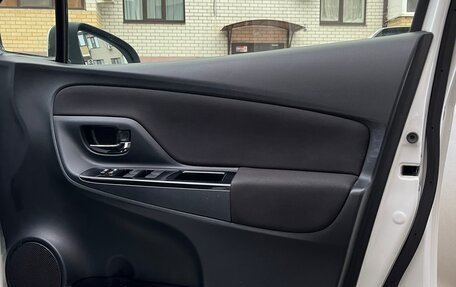 Toyota Vitz, 2017 год, 1 220 000 рублей, 23 фотография