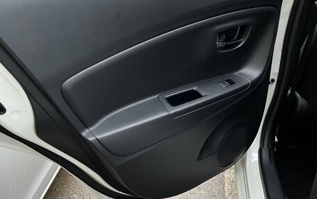 Toyota Vitz, 2017 год, 1 220 000 рублей, 30 фотография