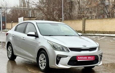 KIA Rio IV, 2017 год, 999 999 рублей, 3 фотография