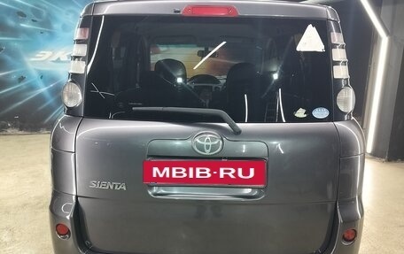 Toyota Sienta I, 2008 год, 789 000 рублей, 8 фотография