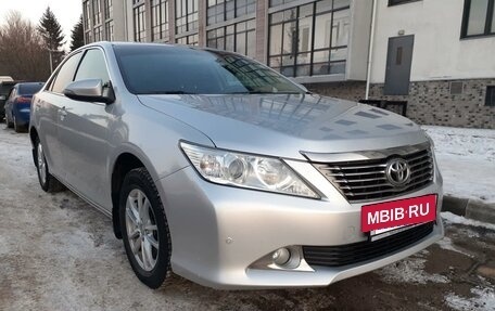 Toyota Camry, 2013 год, 1 350 000 рублей, 9 фотография