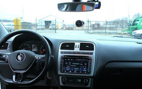 Volkswagen Polo VI (EU Market), 2016 год, 1 009 999 рублей, 5 фотография