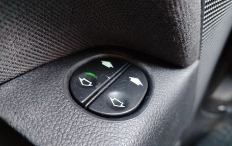 Ford Fiesta, 2006 год, 379 000 рублей, 14 фотография