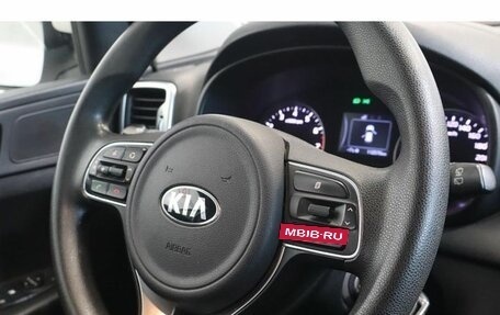 KIA Sportage IV рестайлинг, 2018 год, 1 826 442 рублей, 8 фотография