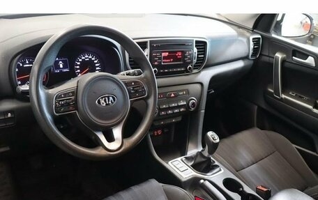 KIA Sportage IV рестайлинг, 2018 год, 1 826 442 рублей, 6 фотография