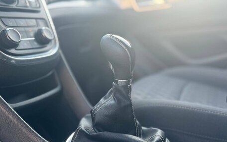 Opel Mokka I, 2015 год, 825 000 рублей, 14 фотография