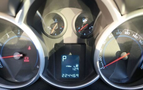 Chevrolet Cruze II, 2010 год, 599 000 рублей, 17 фотография