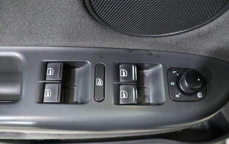 Volkswagen Golf Plus II, 2011 год, 700 000 рублей, 11 фотография