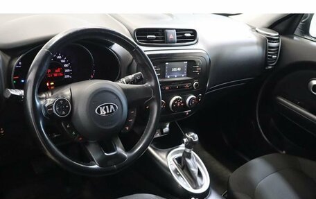 KIA Soul II рестайлинг, 2016 год, 1 379 000 рублей, 6 фотография