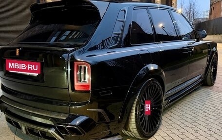 Rolls-Royce Cullinan, 2024 год, 57 000 000 рублей, 8 фотография