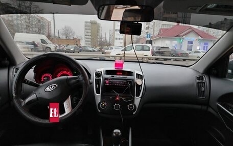 KIA cee'd I рестайлинг, 2012 год, 700 000 рублей, 14 фотография