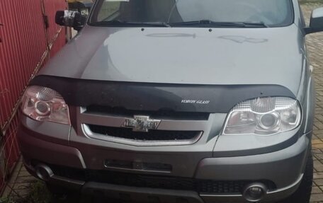 Chevrolet Niva I рестайлинг, 2012 год, 430 000 рублей, 2 фотография