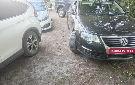 Volkswagen Passat B6, 2008 год, 800 000 рублей, 2 фотография