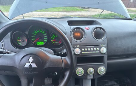 Mitsubishi Colt VI рестайлинг, 2008 год, 345 000 рублей, 2 фотография