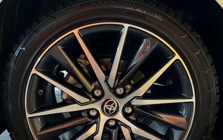 Toyota Camry, 2021 год, 3 999 999 рублей, 12 фотография