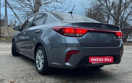 KIA Rio IV, 2020 год, 1 520 000 рублей, 3 фотография