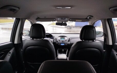 Hyundai ix35 I рестайлинг, 2014 год, 1 250 000 рублей, 10 фотография