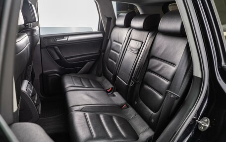 Volkswagen Touareg III, 2012 год, 1 999 000 рублей, 14 фотография