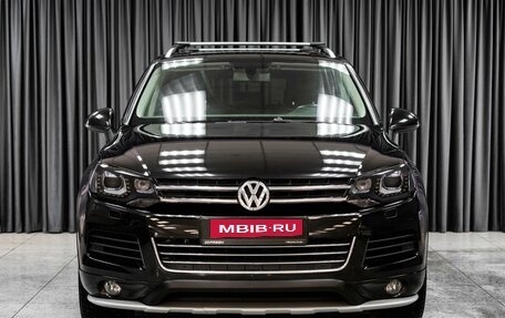 Volkswagen Touareg III, 2012 год, 1 999 000 рублей, 11 фотография