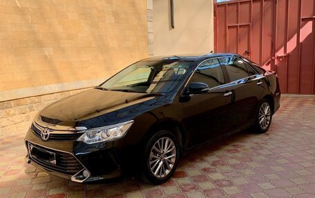 Toyota Camry, 2016 год, 2 300 000 рублей, 5 фотография