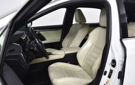 Lexus RX IV рестайлинг, 2017 год, 4 284 900 рублей, 10 фотография