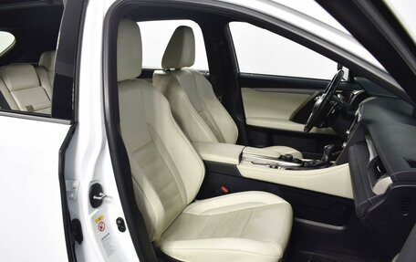 Lexus RX IV рестайлинг, 2017 год, 4 284 900 рублей, 8 фотография