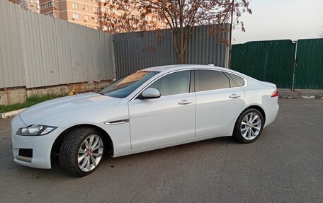 Jaguar XF II, 2017 год, 2 200 000 рублей, 3 фотография