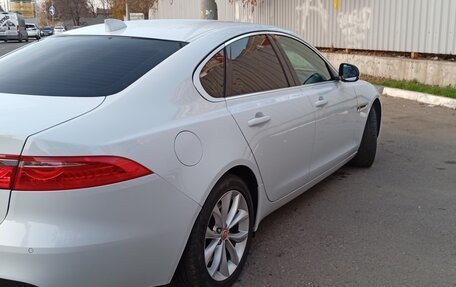 Jaguar XF II, 2017 год, 2 200 000 рублей, 9 фотография