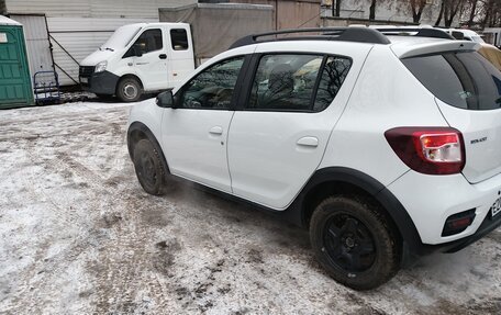 Renault Sandero II рестайлинг, 2019 год, 750 000 рублей, 3 фотография