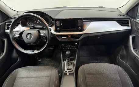 Skoda Rapid II, 2020 год, 1 800 000 рублей, 10 фотография