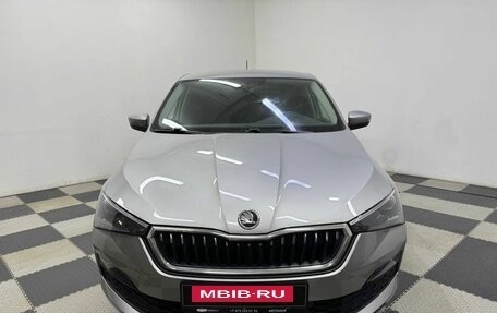 Skoda Rapid II, 2020 год, 1 800 000 рублей, 2 фотография