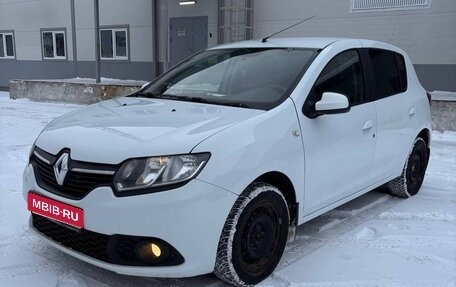 Renault Sandero II рестайлинг, 2016 год, 710 000 рублей, 1 фотография