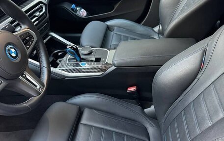 BMW i4, 2022 год, 5 500 000 рублей, 8 фотография