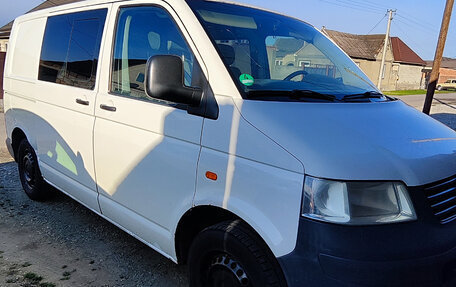 Volkswagen Transporter T5 рестайлинг, 2006 год, 590 000 рублей, 3 фотография
