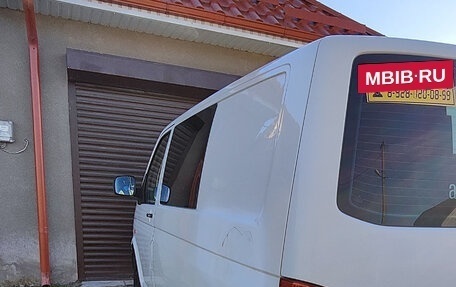 Volkswagen Transporter T5 рестайлинг, 2006 год, 590 000 рублей, 11 фотография