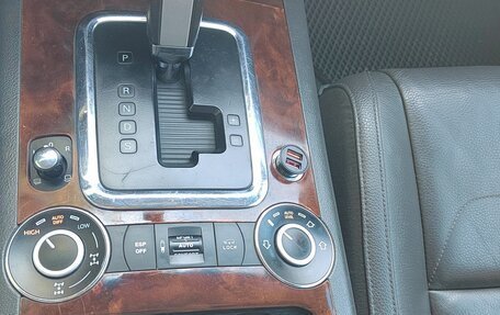 Volkswagen Touareg III, 2009 год, 1 380 000 рублей, 16 фотография