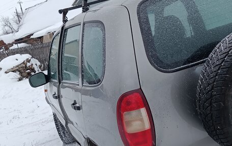 Chevrolet Niva I рестайлинг, 2007 год, 210 000 рублей, 2 фотография