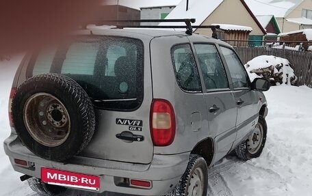 Chevrolet Niva I рестайлинг, 2007 год, 210 000 рублей, 3 фотография