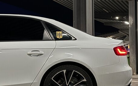 Audi A4, 2013 год, 1 540 000 рублей, 14 фотография