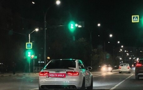 Audi A4, 2013 год, 1 540 000 рублей, 28 фотография