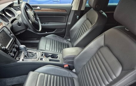 Volkswagen Passat B8 рестайлинг, 2015 год, 1 850 000 рублей, 6 фотография