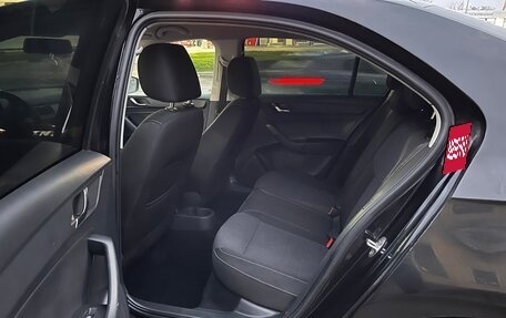 Skoda Rapid I, 2014 год, 890 000 рублей, 19 фотография