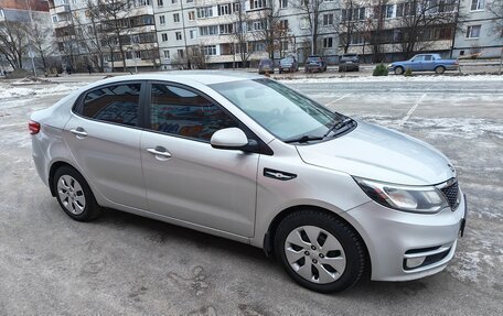 KIA Rio III рестайлинг, 2016 год, 870 000 рублей, 3 фотография