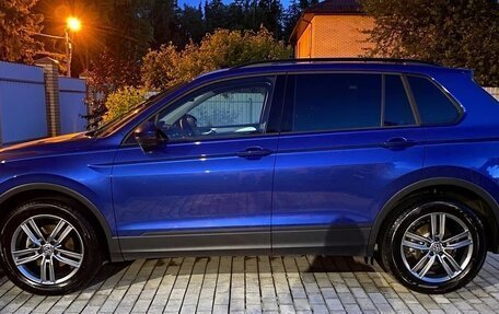 Volkswagen Tiguan II, 2020 год, 2 600 000 рублей, 5 фотография